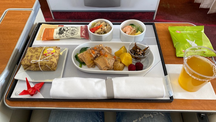 JAL国内線ファーストクラス 機内食