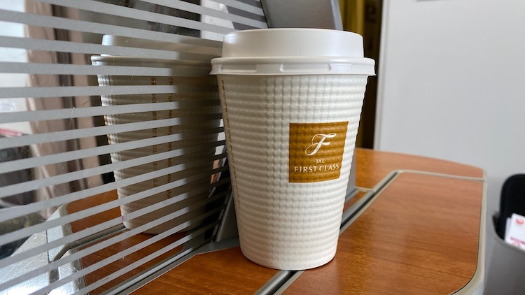 JAL国内線ファーストクラス コーヒー